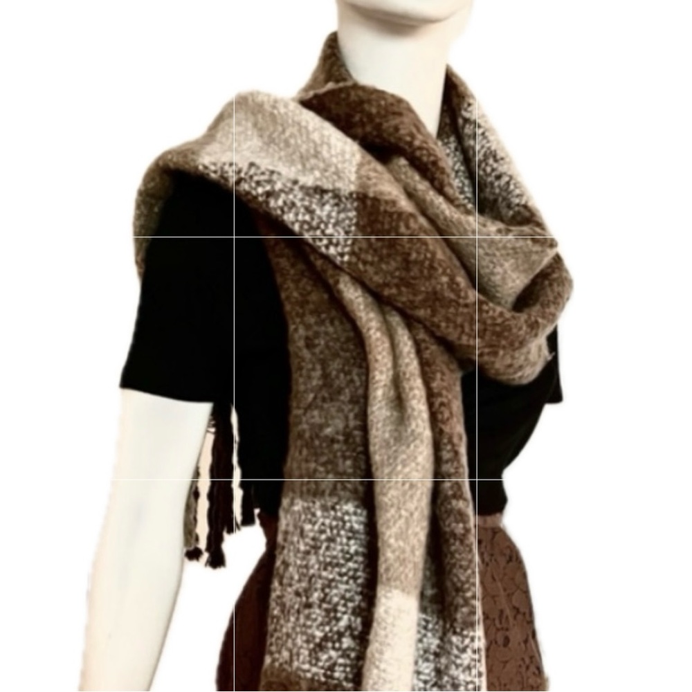 PIECES Women's Multi Tone Plaid Knit Scarf Brown/Beige/Oatmeal - Picture 2 of 8